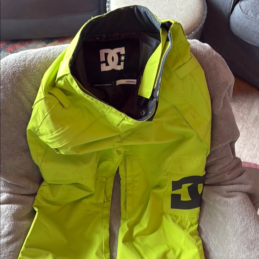 DC Snowboarding Pants - Neon Green